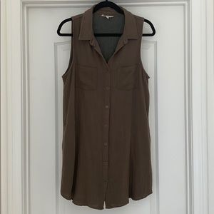 Entro olive green linen dress